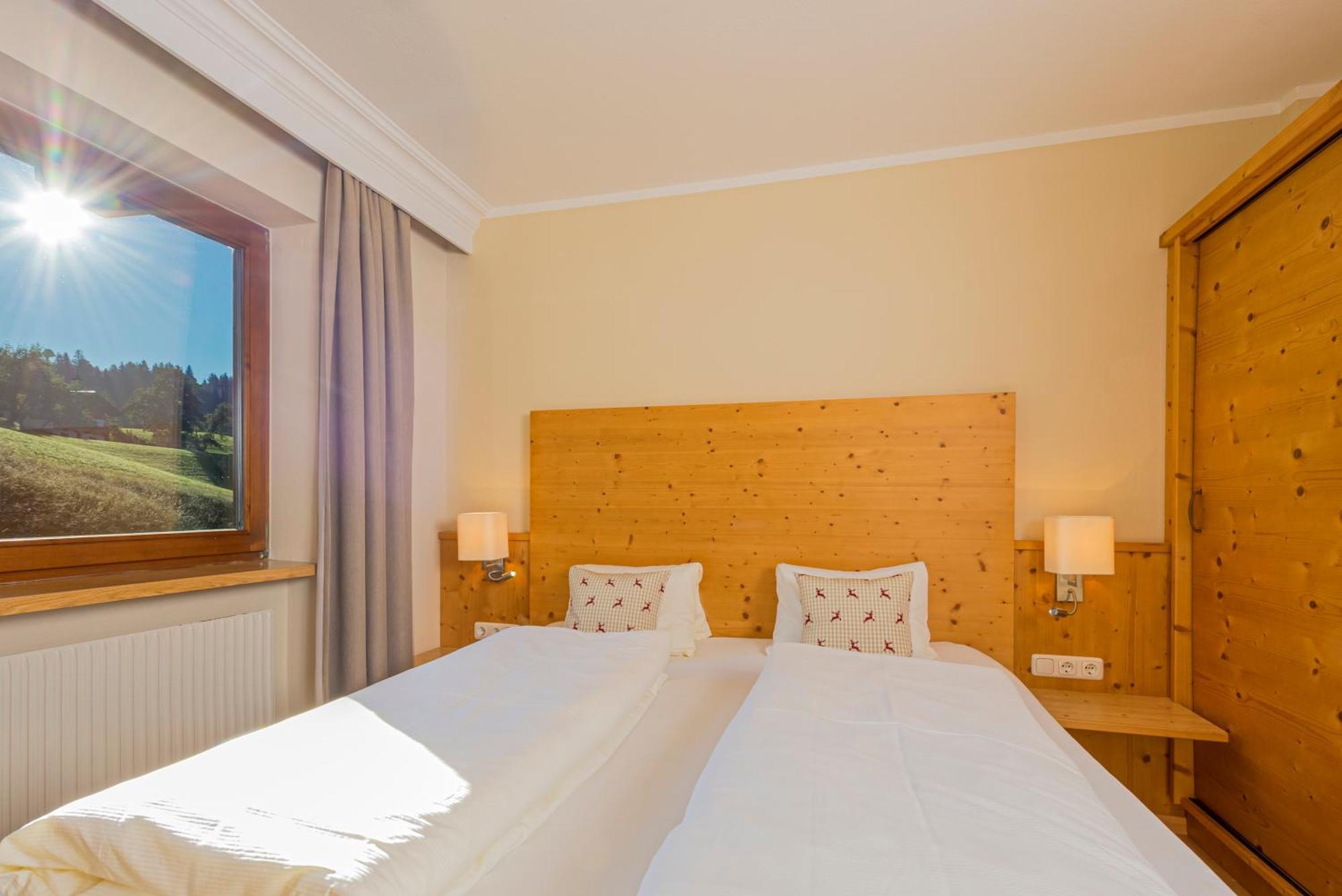 Apartments Tirolerhaus เคิสเซน ห้อง รูปภาพ