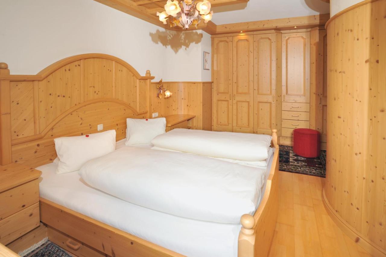 Apartments Tirolerhaus เคิสเซน ภายนอก รูปภาพ
